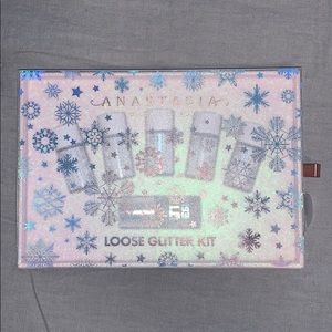 Anastasia Beverly Hills loose glitter kit